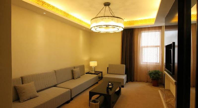 Mingfeng International Hotel Guilin Extérieur photo